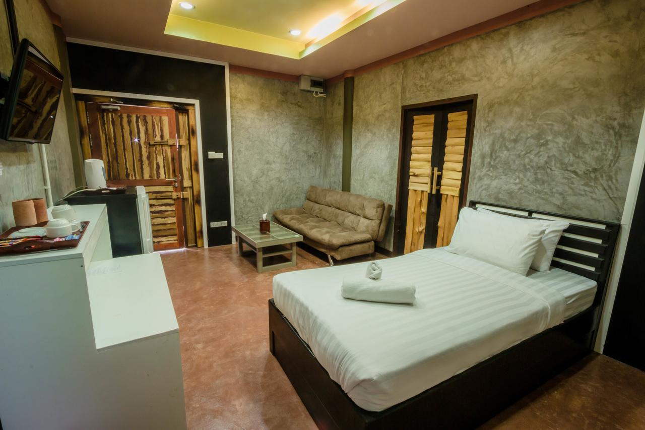The Riverpool Resort And Spa Kanchanaburi Exterior photo