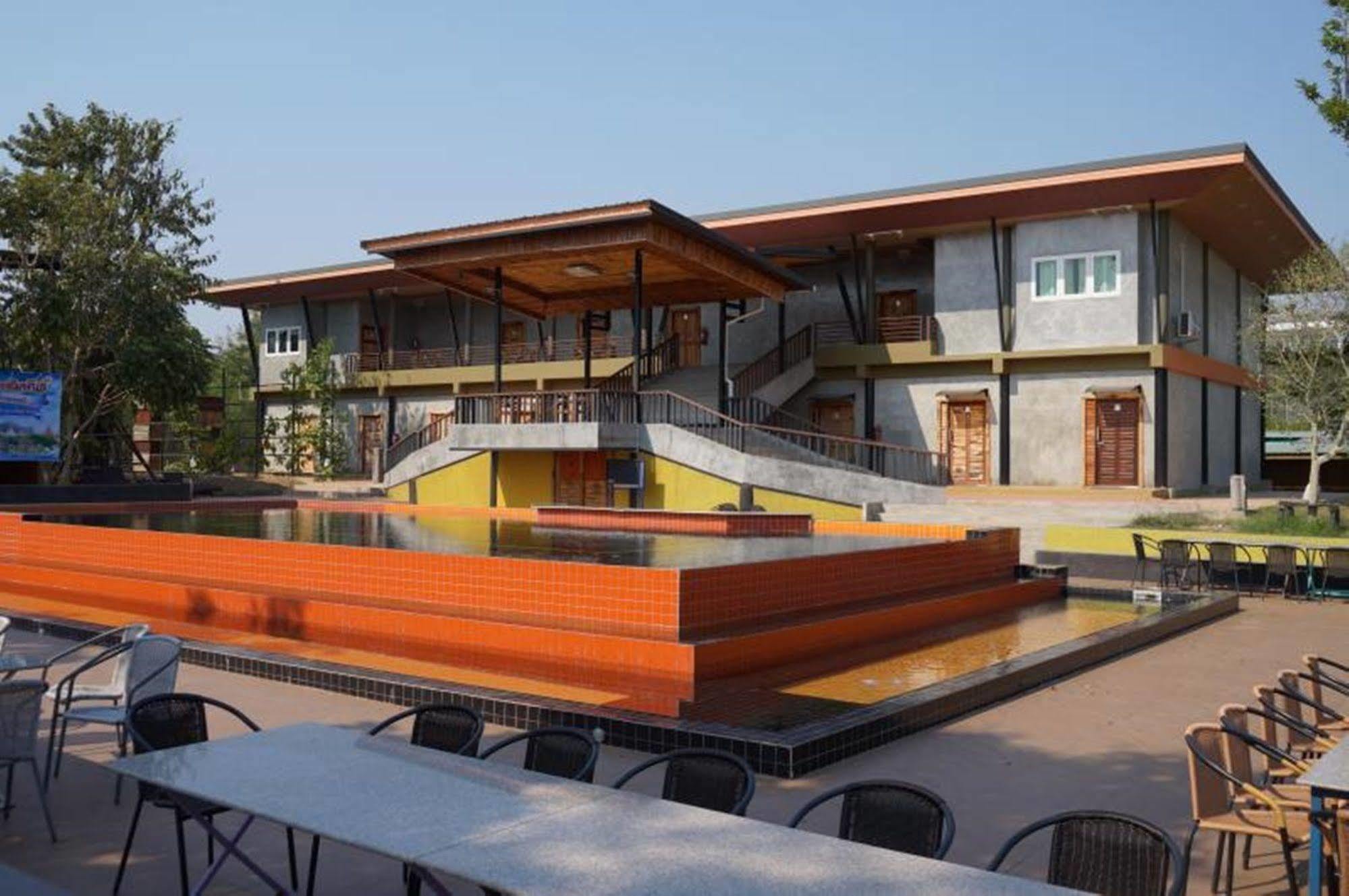 The Riverpool Resort And Spa Kanchanaburi Exterior photo