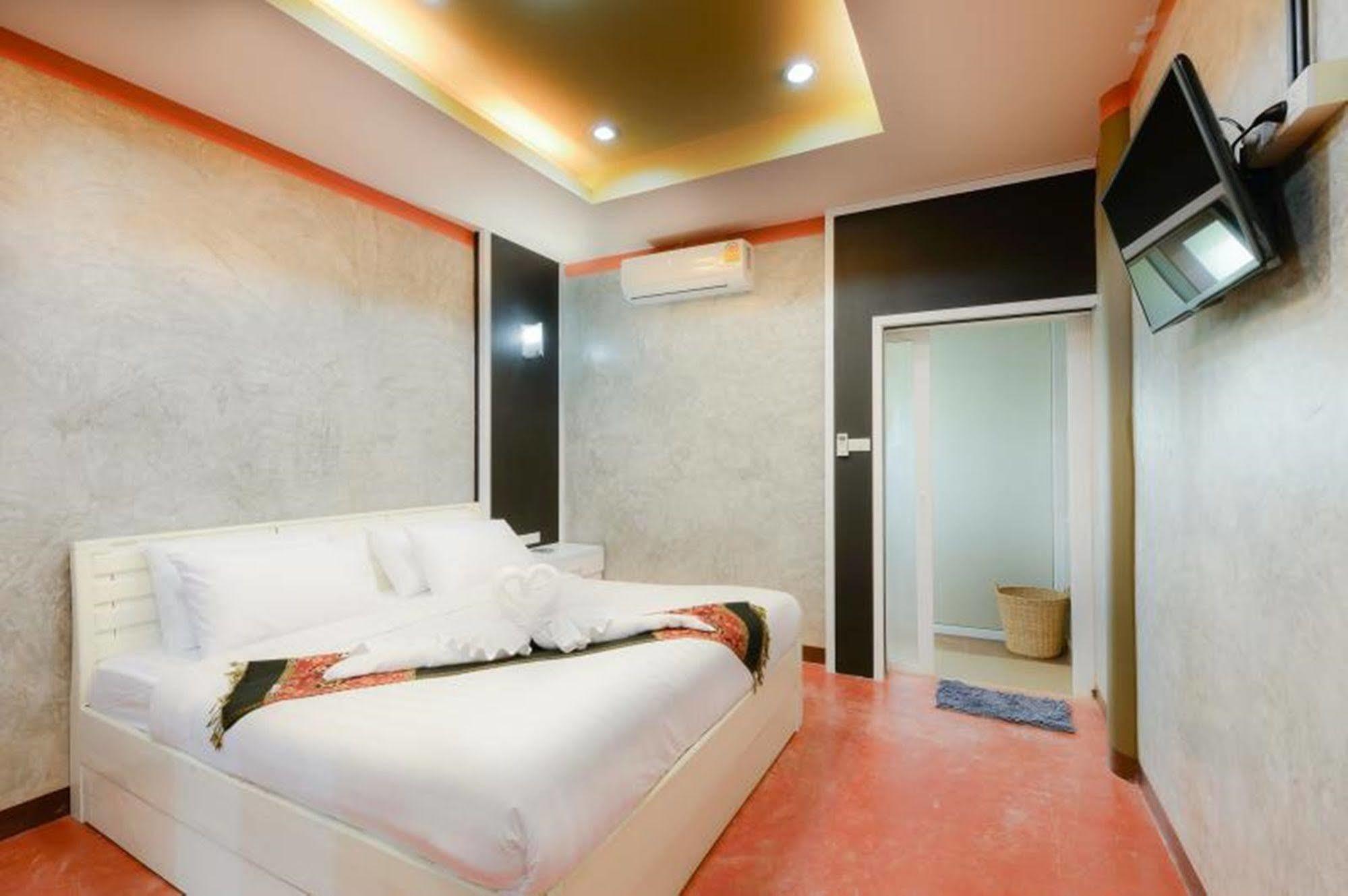 The Riverpool Resort And Spa Kanchanaburi Exterior photo