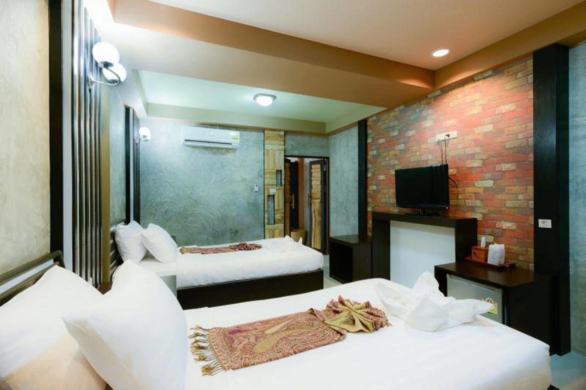The Riverpool Resort And Spa Kanchanaburi Exterior photo